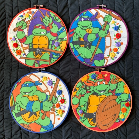 TMNT Embroidery Hoops- set of 4! - Picture 1 of 17